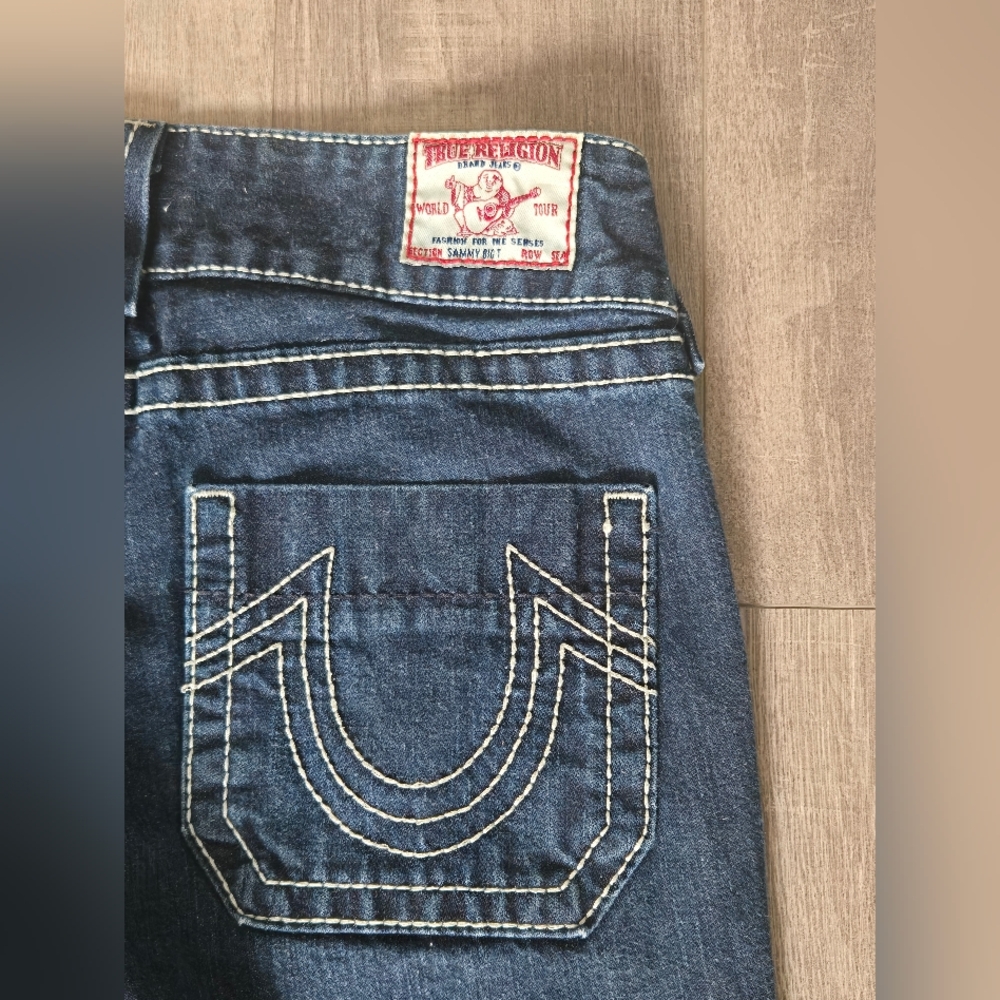 True Religion Y2K Grail Dark Wash Low Rise Denim Capri Pants Size 27 - Picture 5 of 13